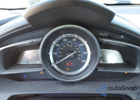 2017 Toyota Yaris Ia z USA, uszkodzony, nr VIN 3MYDLBYV8HY157329